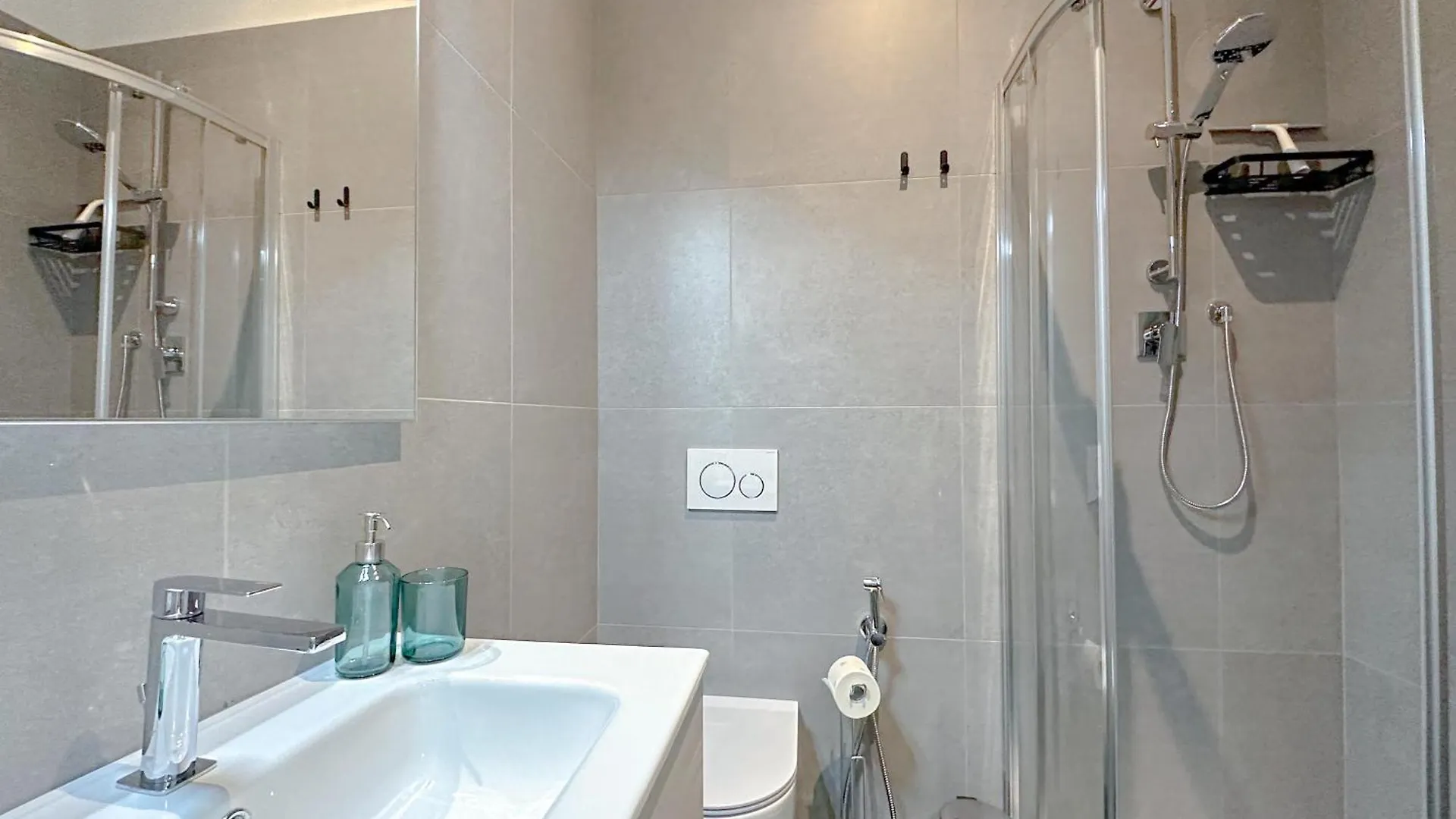 Meravigli Double Suite Duomo - 2 Camere - 5 Mins Da Duomo Milan 0*,